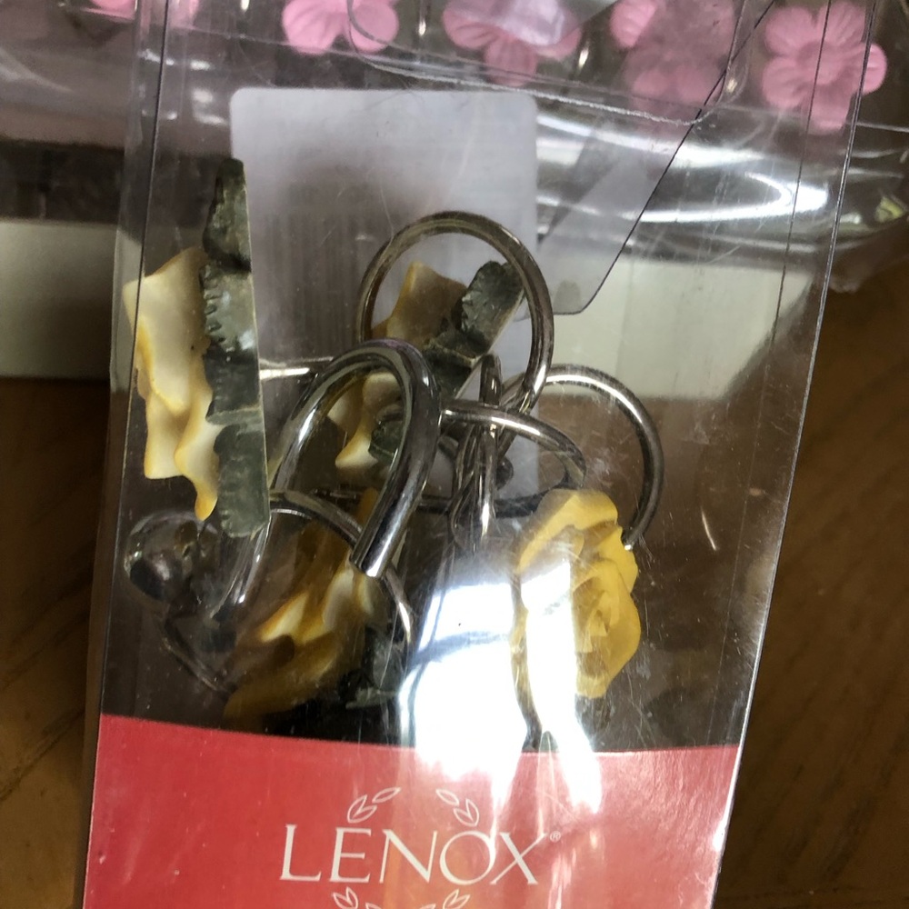 Lenox Yellow and Silver Floral Curtain Hooks